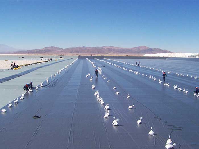 防滲工程施工現(xiàn)場